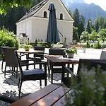 Hotel Zum Goldenen Loewen Biberwier