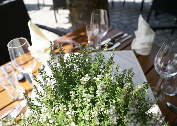 Zum Goldenen Loewen Отель 3*